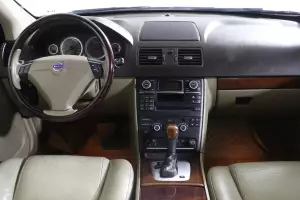Volvo  6