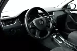 Skoda  8