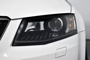 Skoda  6