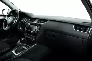 Skoda  9