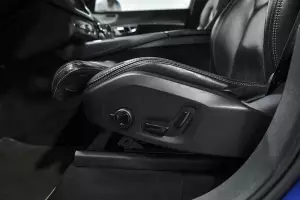 Volvo  6