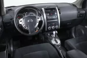 Nissan  15