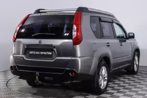 Nissan  4