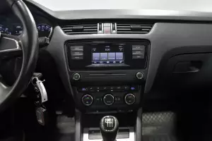 Skoda  8