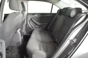 Volkswagen  16