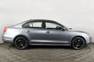 Volkswagen  4
