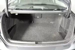 Volkswagen  6