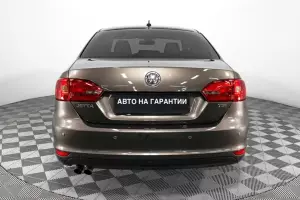 Volkswagen  17