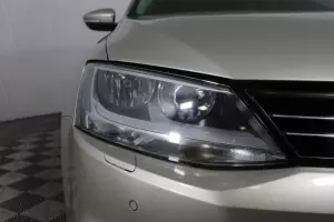 Volkswagen  6