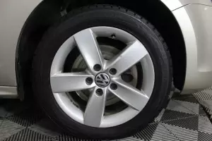Volkswagen  7