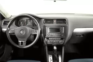 Volkswagen  5