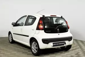 Peugeot  4
