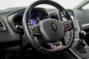 Renault  15