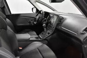 Renault  12