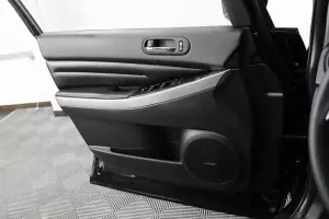 Mazda  8