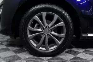 Mazda  8