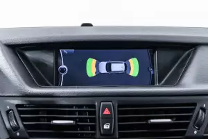 BMW  12