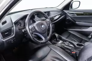 BMW  9