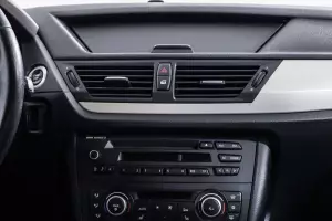 BMW  11