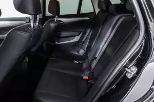 BMW  13