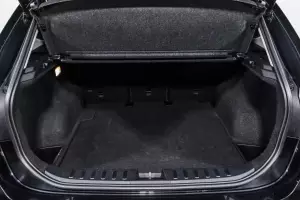 BMW  6