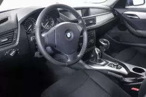 BMW  9