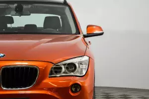 BMW  9