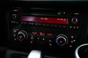 BMW  5
