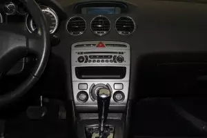 Peugeot  9