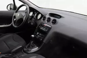 Peugeot  10
