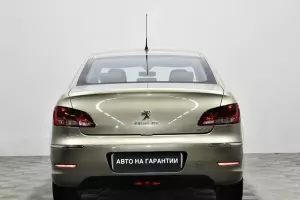 Peugeot  4
