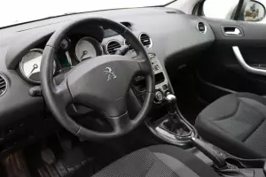 Peugeot  9