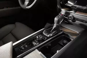 Volvo  8