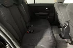 Nissan  14