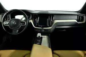 Volvo  8