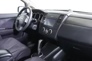 Nissan  7