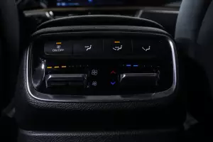 Kia  5