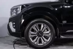 Kia  22