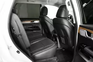 Kia  4