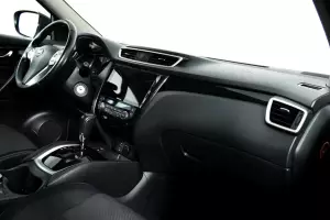 Nissan  7