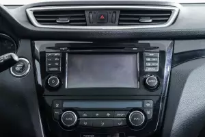 Nissan  11