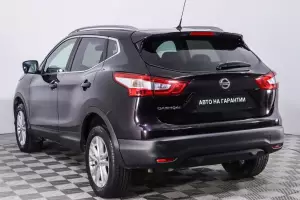 Nissan  4