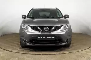 Nissan  2