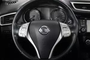 Nissan  9
