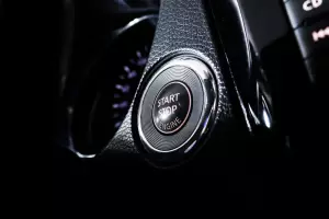 Nissan  5
