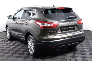 Nissan  17
