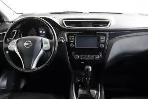 Nissan  6