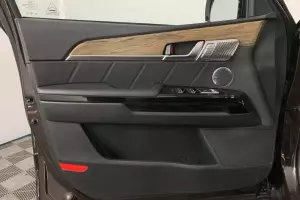 Kia  11
