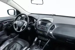 Hyundai  9