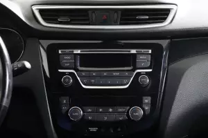 Nissan  9
